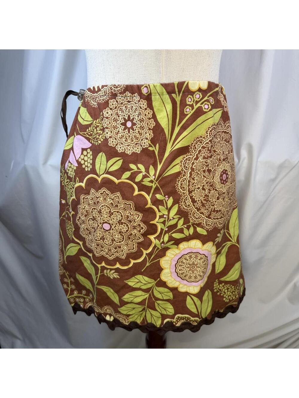 Whimsey Brown Floral Retro Skirt Cotton Cinch Waist Ric Rac Feminine Boko
